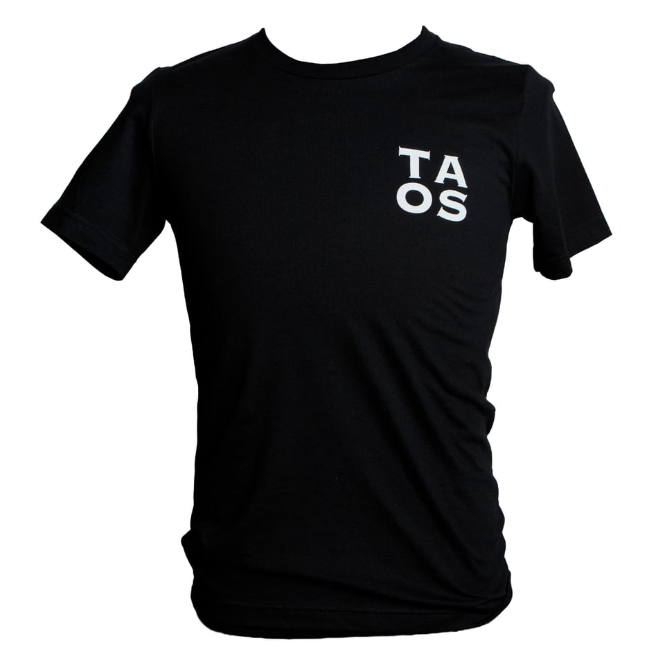 Stacked TAOS pocket tee in black